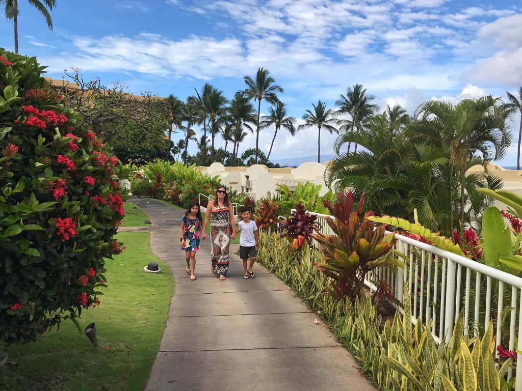 Fairmont Kea Lani grounds